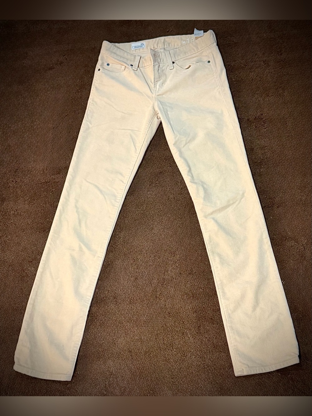 Gap 1969 “Real Straight” Beige Corduroys Sz. 25r *New With Tags*